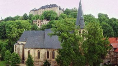 Kirche in Blankenburg unterhalb vom Schloss