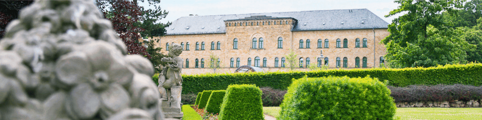 Schlosshotel Blankenburg Parkansicht FAQ