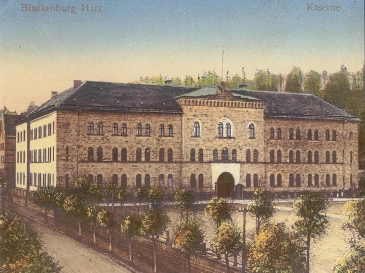 Historische Ansicht auf die ehemalige Kaserne Blankenburg